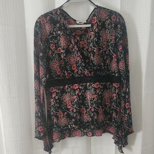 Fashion Bug Sz X- Large Black And Red Floral Y2K Top.